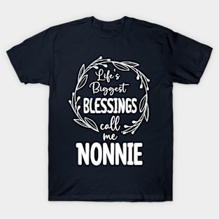 nonnie with circle T-Shirt